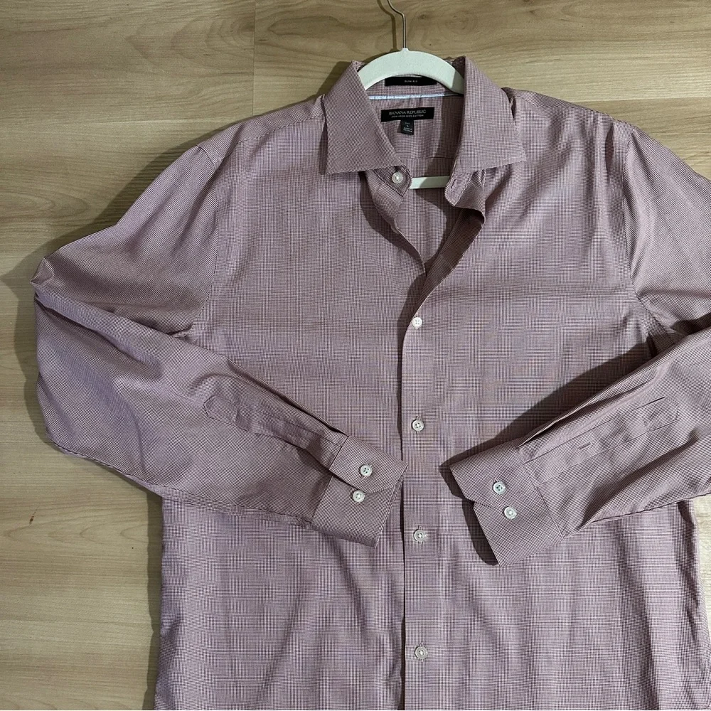Banana Republic Men's Dress Shirt‎ Non-Iron Burgundy Red Checked Button Down LT